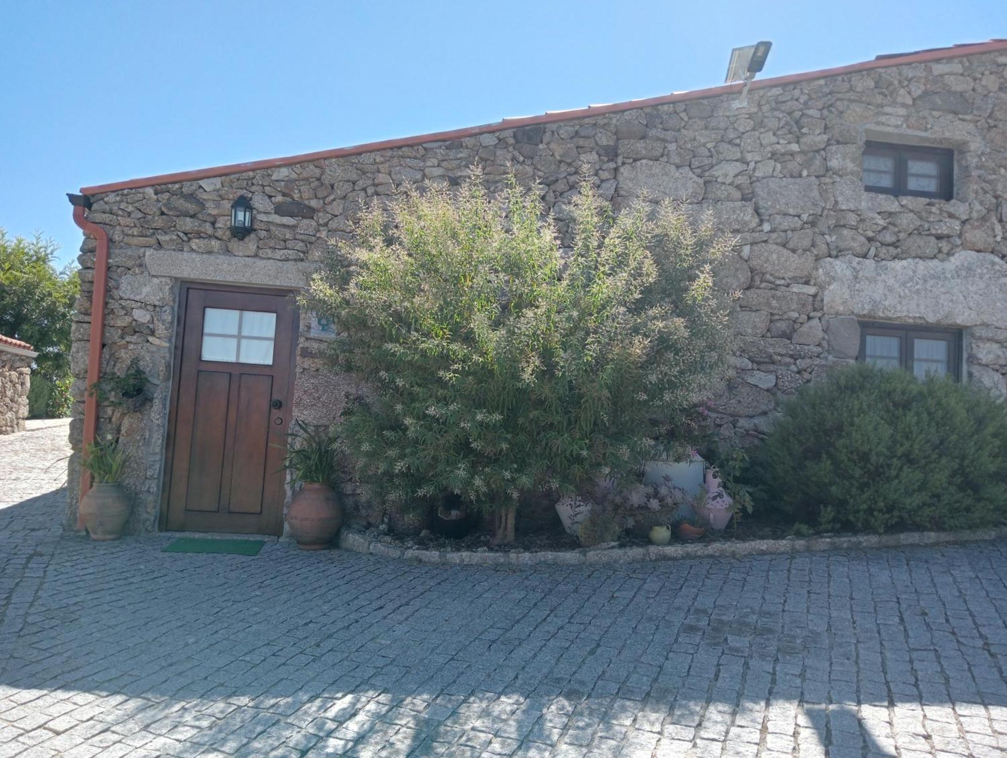 Eiras Do Dao Hotel Пеналва до Кастело Екстериор снимка