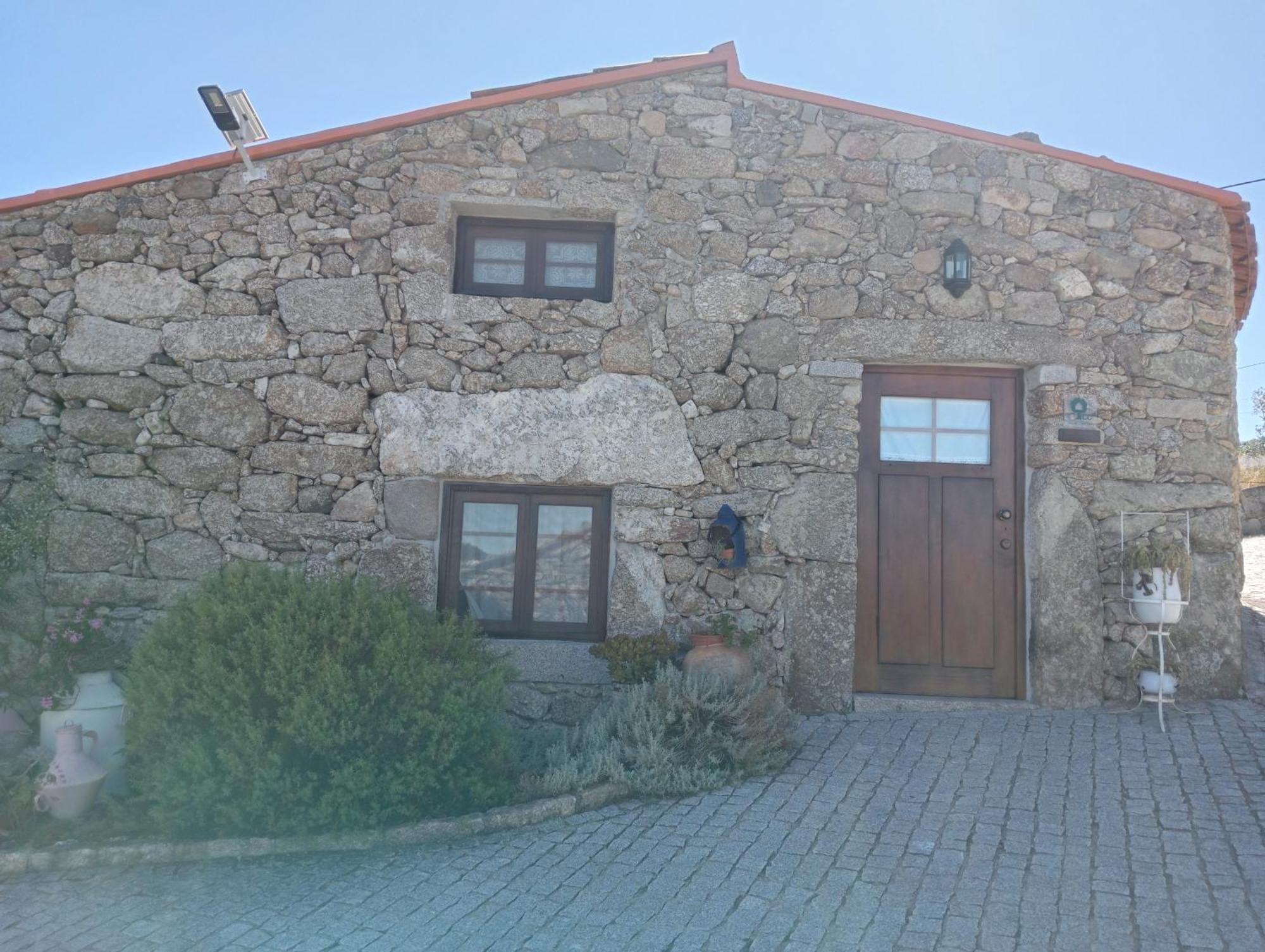 Eiras Do Dao Hotel Пеналва до Кастело Екстериор снимка